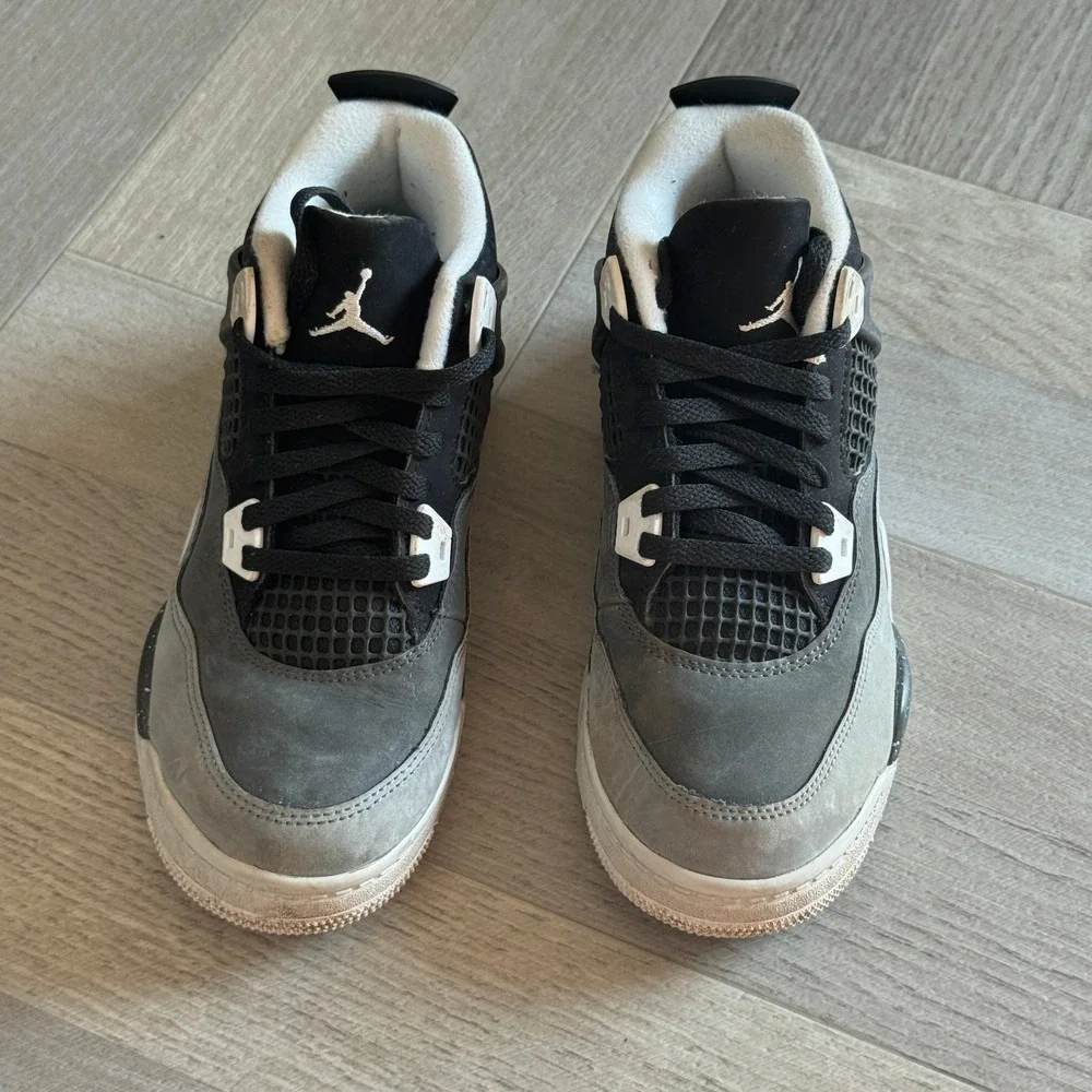 Jordan 4 Retro Fear 2024 Cool Grey Black White FV4537-002 Kids Size 3Y Hypebeast